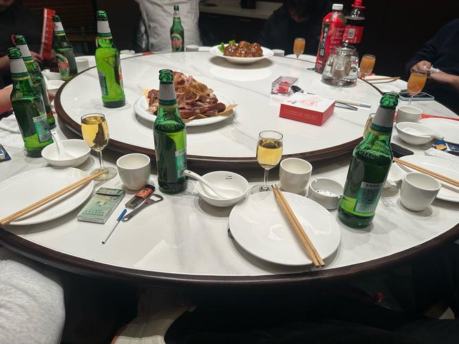 夢見聚餐