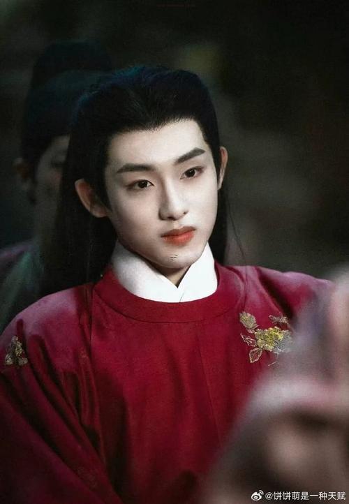 丹鳳眼的男人