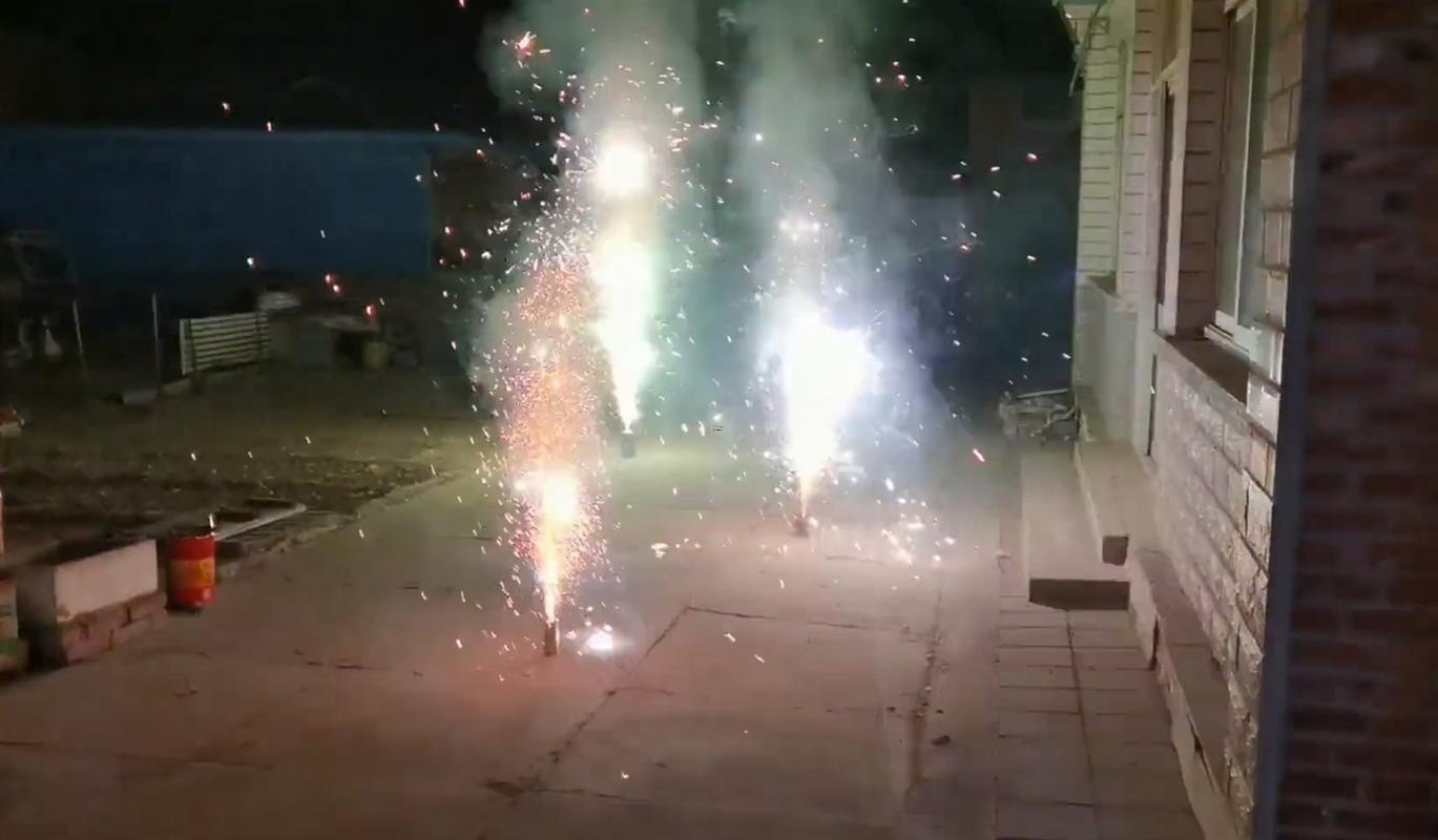 夢到放炮