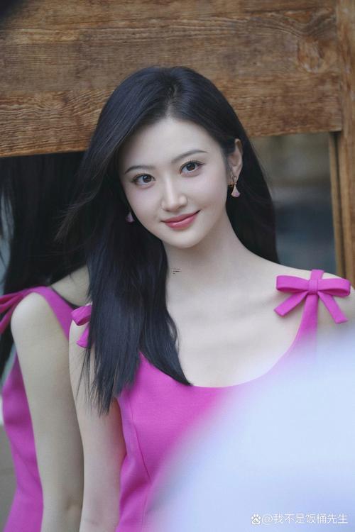 女性特征