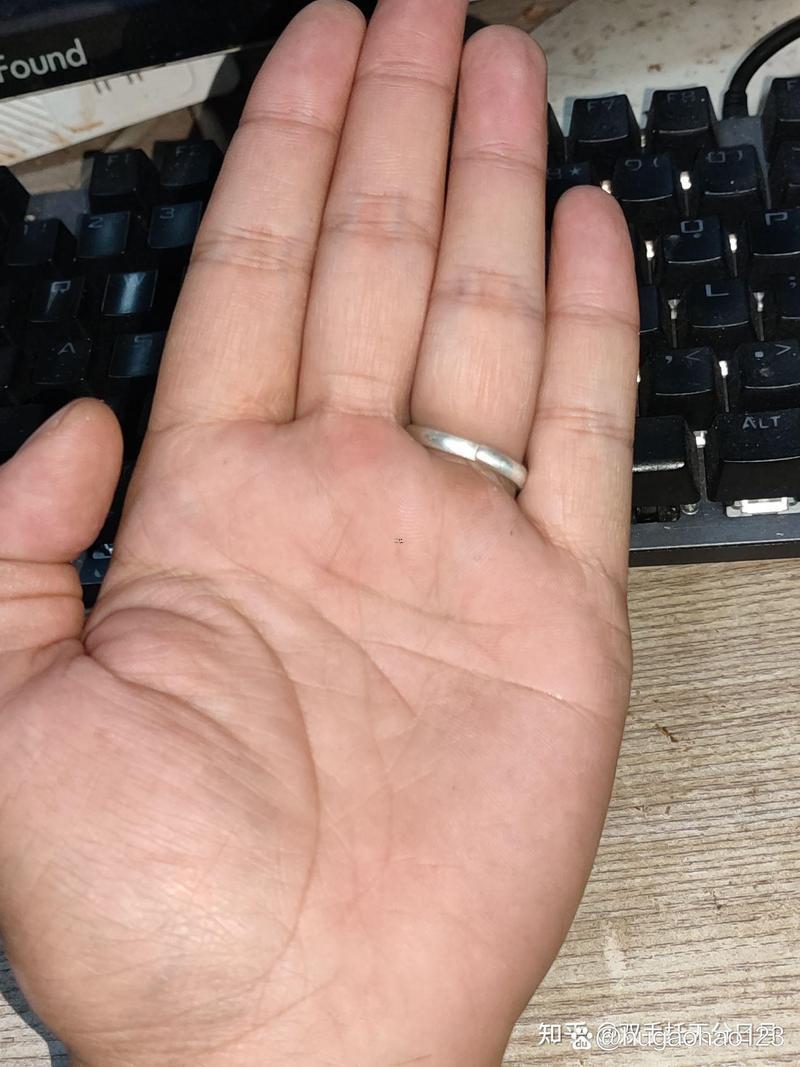 兩條感情線