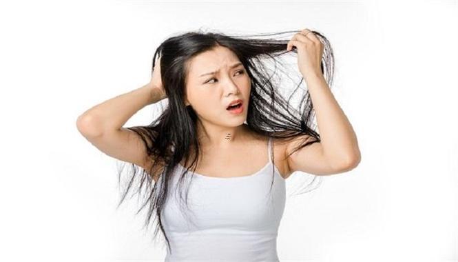 夢見自己掉頭發(fā)