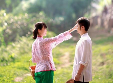 2025年屬龍人的全年運(yùn)勢(shì)女1988,1988屬龍女人