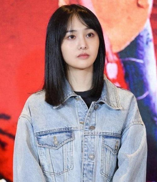 鄭爽近照像變了一個人