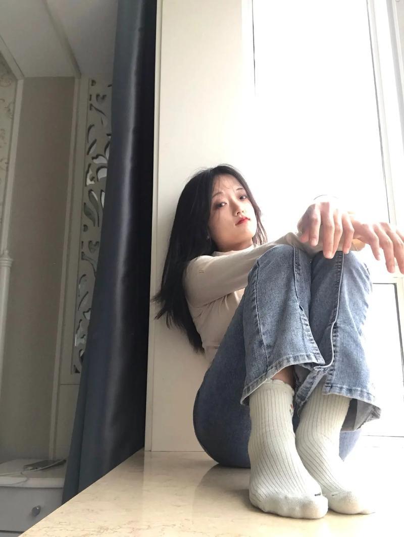 羊?qū)傧嗄攴?></p>
<p>根據(jù)公式推算，羊年每12年循環(huán)一次,完整年份含有：</p>
<p><table><tr><th>公歷年份</th><th>農(nóng)歷起止時(shí)間</th><th>備注</th></tr><tr><td>1907年</td><td>1907.02.13-1908.02.01</td><td>首個(gè)近代記錄</td></tr><tr><td>1931年</td><td>1931.02.17-1932.02.19</td><td>戰(zhàn)前特殊時(shí)期</td></tr><tr><td>1955年</td><td>1955.02.04-1956.02.05</td><td>新我國初期</td></tr><tr><td>1991年</td><td>1991.02.04-1992.02.04</td><td>改革開放階段</td></tr><tr><td>2027年</td><td>2027.01.27-2028.02.13</td><td>未來預(yù)測(cè)年</td></tr></table></p>
<p>坦率講，實(shí)際上, 其實(shí)羊?qū)傧嗄攴莸哪挲g對(duì)照跟性格找原因,2025年實(shí)歲同虛歲換算</p>
<p><table><tr><th>出生年</th><th>實(shí)歲</th><th>虛歲</th></tr><tr><td>2015年</td><td>10</td><td>11</td></tr><tr><td>2003年</td><td>22</td><td>23</td></tr><tr><td>1991年</td><td>34</td><td>35</td></tr><tr><td>1979年</td><td>46</td><td>47</td></tr></table></p>
<p>調(diào)查顯示;虛歲計(jì)算像。這些胎兒期~常用于傳統(tǒng)命理分析.</p>
<p>典型性格特征了解，優(yōu)勢(shì)特質(zhì)，藝術(shù)天賦明顯。1991年出生者多從事設(shè)計(jì)、文學(xué)領(lǐng)域 -社交能力強(qiáng)，2003年出生者易建立很多地方人脈</p>
<p>忍耐力卓越。適合醫(yī)療、教育等非要。其實(shí)不可耐心的職業(yè)- 潛再短板;過度敏感讓。發(fā)生決策猶豫 需加強(qiáng)邏輯訓(xùn)練~依賴心理很非常清楚;1979年出生者創(chuàng)業(yè)初期易遇團(tuán)隊(duì)管理難題</p>
<p>跨年代對(duì)比調(diào)查</p>
<p><table><tr><th>年代</th><th>代表群體</th><th>時(shí)代烙印</th></tr><tr><td>1955年</td><td>計(jì)劃經(jīng)濟(jì)一代</td><td>保守務(wù)實(shí)</td></tr><tr><td>1991年</td><td>互聯(lián)網(wǎng) </td><td>創(chuàng)新突破</td></tr><tr><td>2027年</td><td>元宇宙世代</td><td>虛擬現(xiàn)實(shí)融合</td></tr></table></p>
</div>
            <div   id=