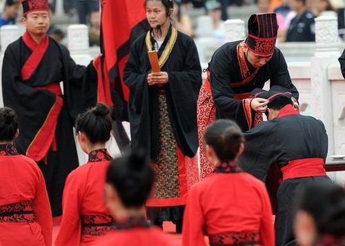 2025年9月冠笄吉日