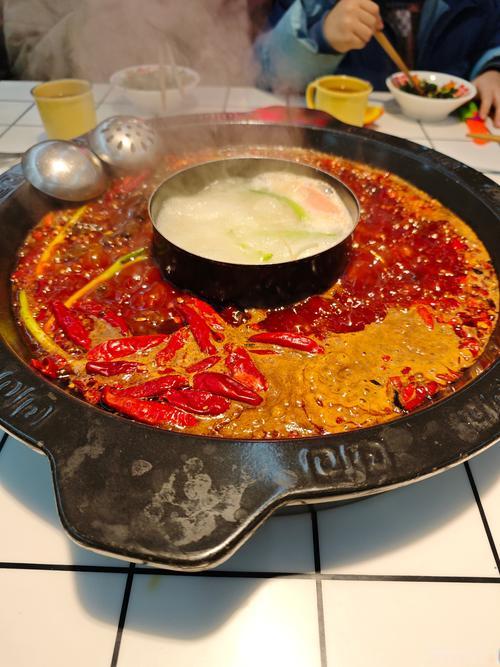 周公解夢(mèng)夢(mèng)見(jiàn)吃饅頭片夾菜