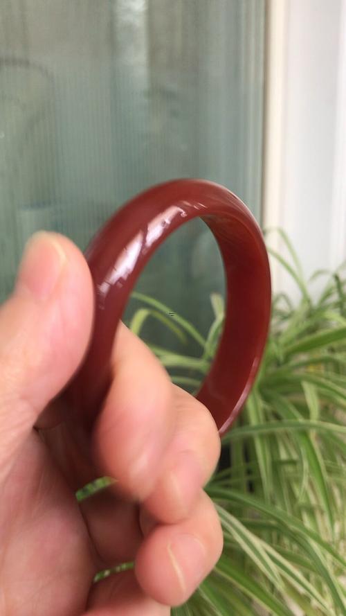 本命年帶紅手鐲好不好
