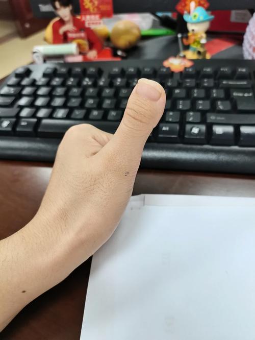 手指短的女人