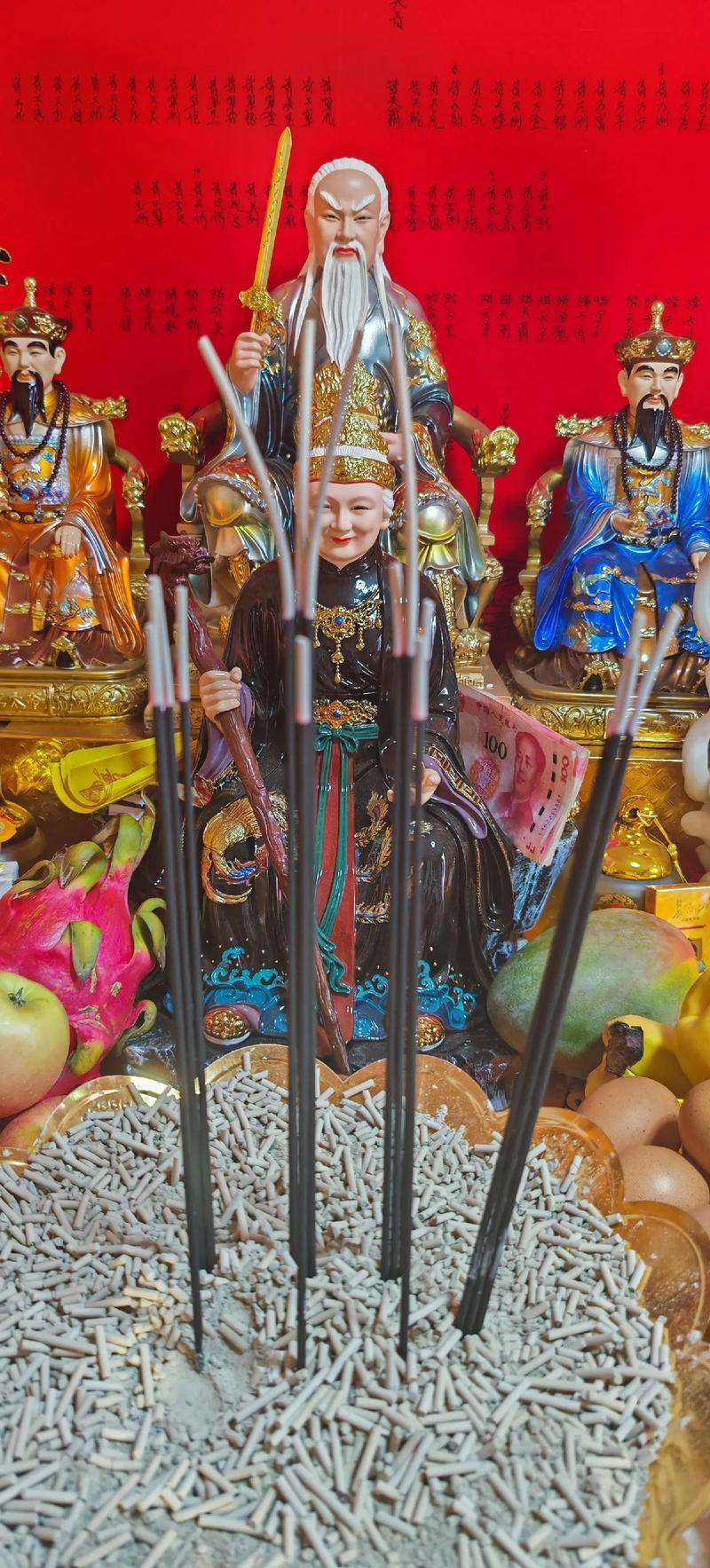 農(nóng)歷十月十七是佛誕嗎