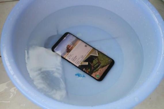 夢見手機掉水里