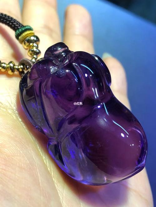 屬豬的能帶啥屬相的飾品