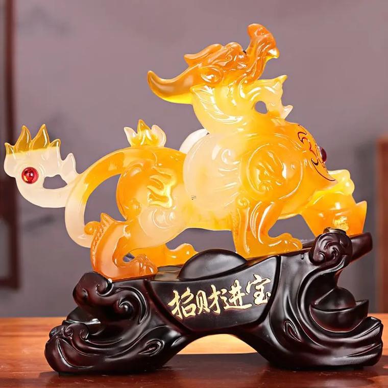 金命的人招財(cái)吉祥物