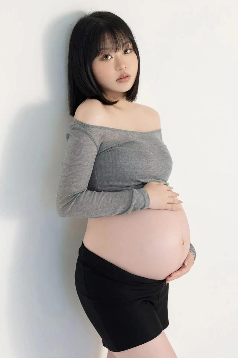 夢(mèng)見女兒懷孕
