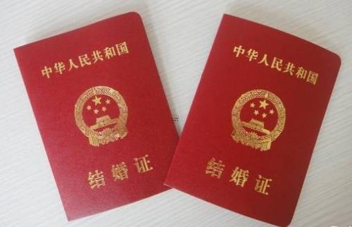 2025年12月領(lǐng)結(jié)婚證好日子