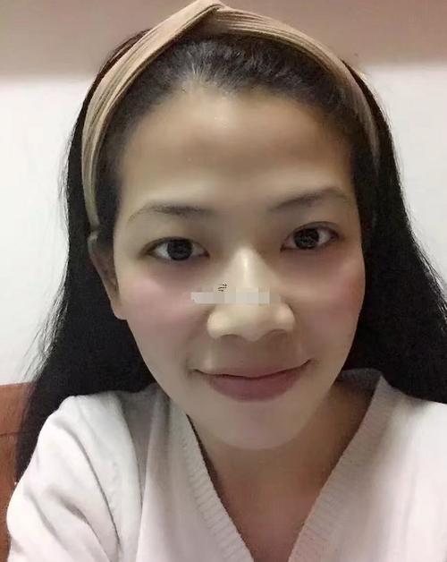 開光證怎么辨別真?zhèn)?></p>
<p><strong>開光證怎么辨別真?zhèn)?/strong></p>
<p>說真的 -、證書要素的完整性驗證</p>
<p><strong>1.三無證書的典型特征</strong></p>
<p>說實話;開光證書往往缺失三大關(guān)鍵信息：</p>
<p><strong>無寺廟名稱</strong>如提及的