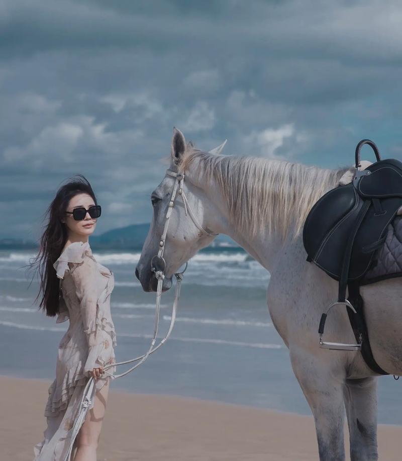 女人夢(mèng)見自己騎馬