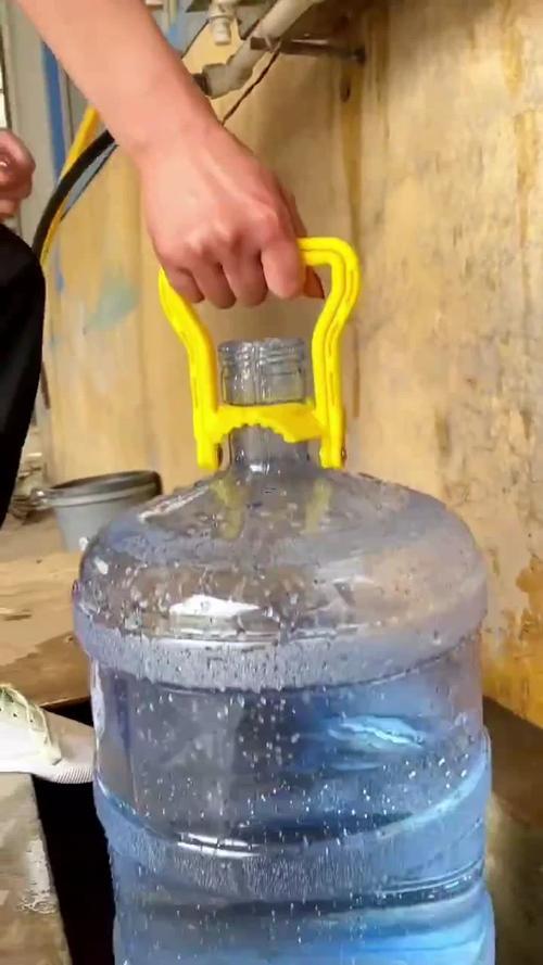 夢見挑水