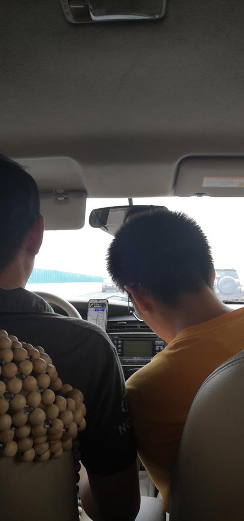 夢見坐出租車
